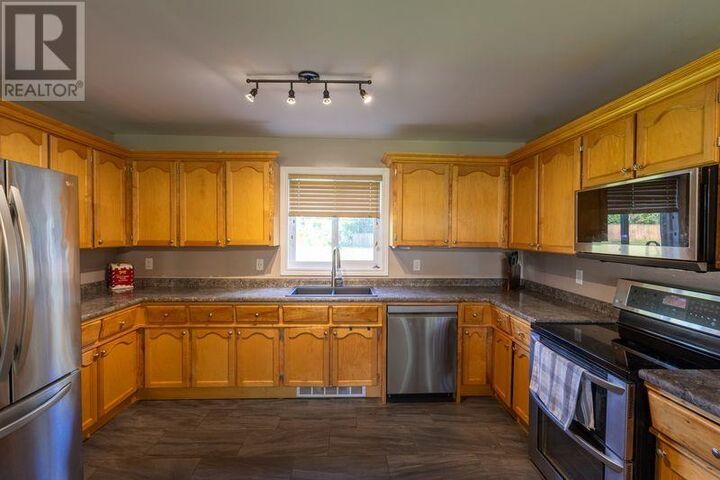 Property Photo:  44 Pineshores Rd  ON P0S 1E0 