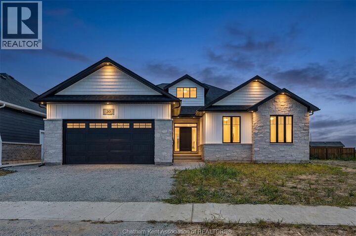 Property Photo:  30 Rosewood Crescent  ON N7M 0V4 