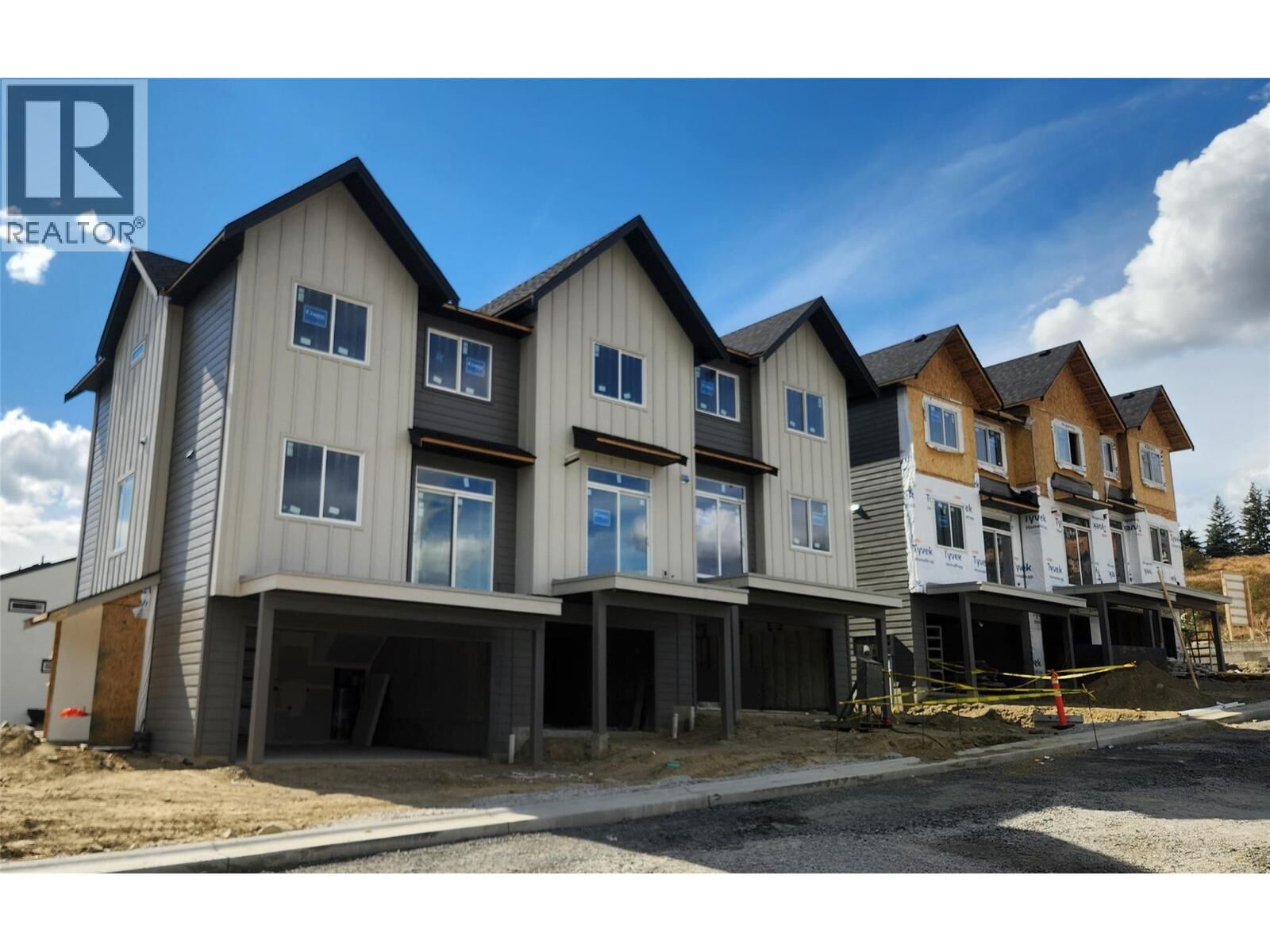 Property Photo: 7110 Bates Road 27 BC V1B 3P2