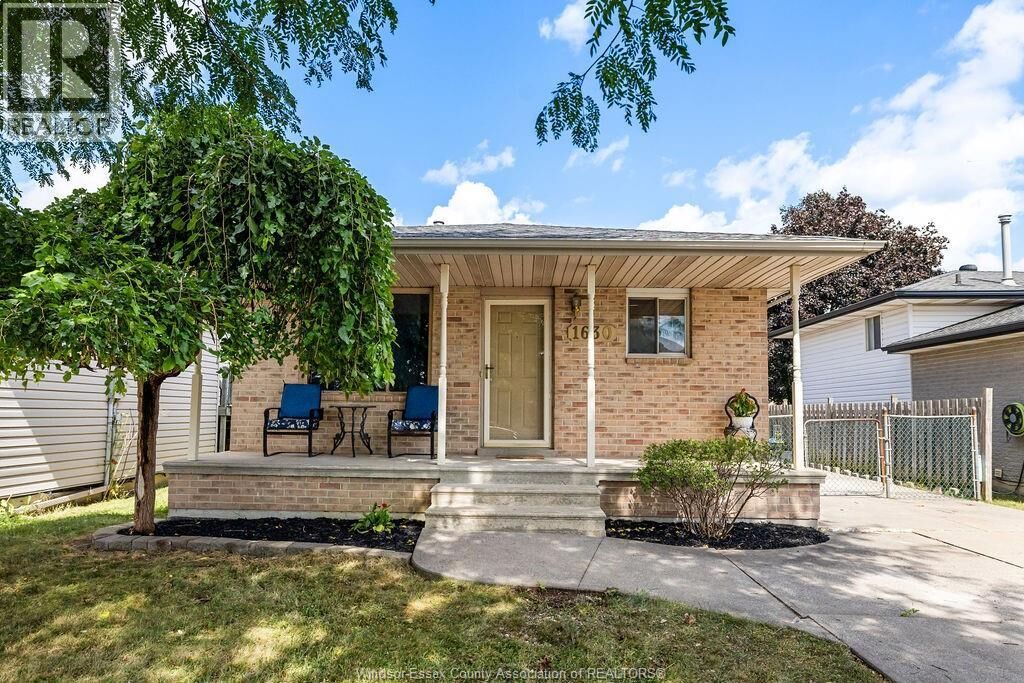 Property Photo:  1630 Blue Spring  ON N8W 5L2 