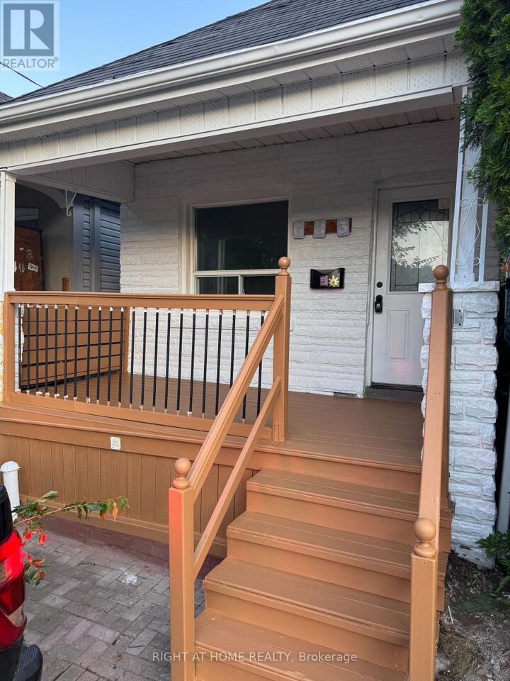 Property Photo: 683 Mortimer Avenue ON M4C 2K1