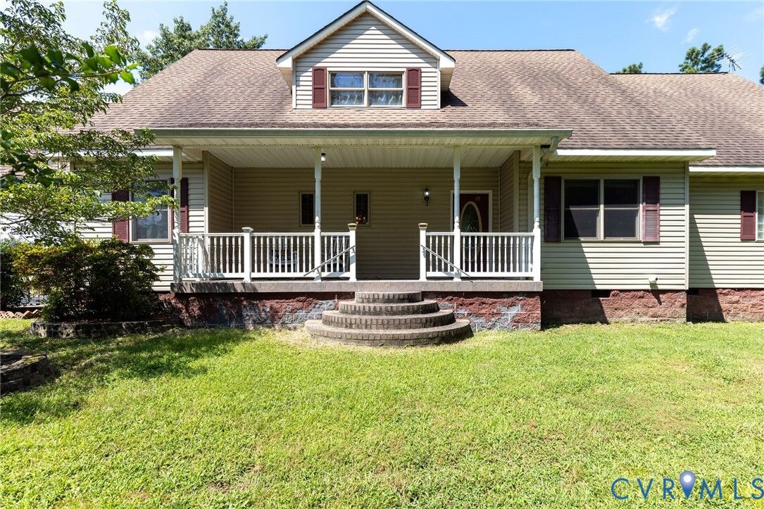 Property Photo: 1465 Old Richmond Road VA 23824