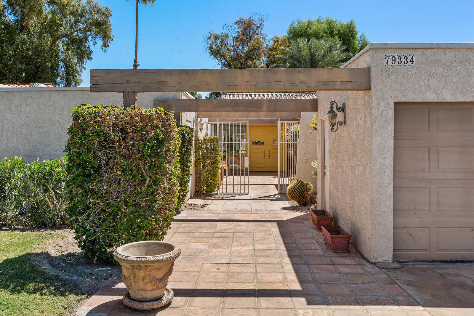 Property Photo:  79334 Montego Bay Drive  CA 92203 