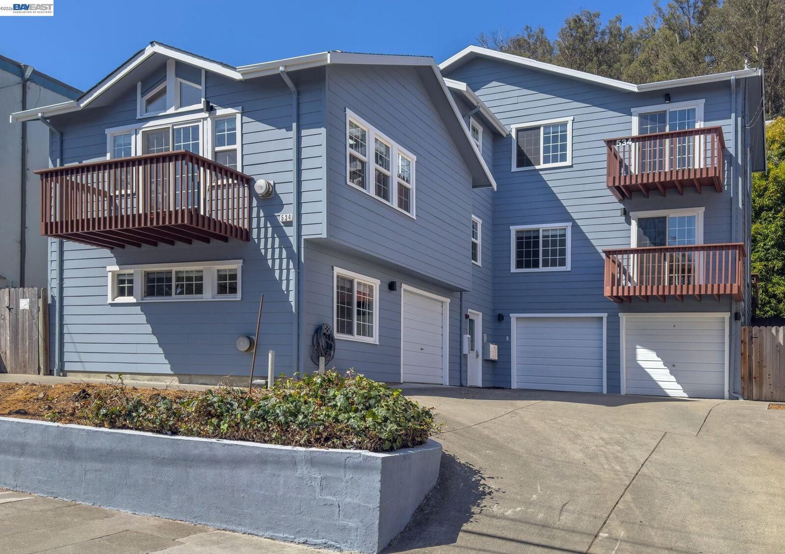 Property Photo:  534 Adams St  CA 94706 