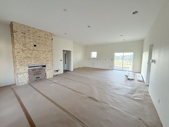 Property Photo:  4408 Sickle Lane  IA 52002 