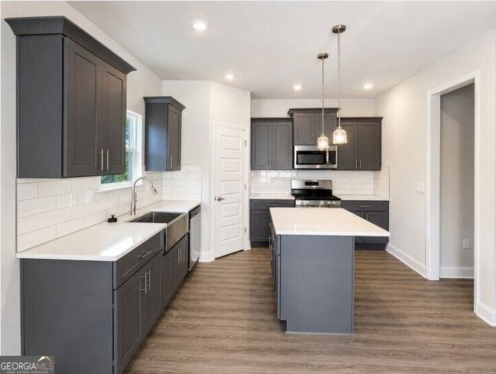Property Photo: 660 Bald Ridge Circle GA 30535