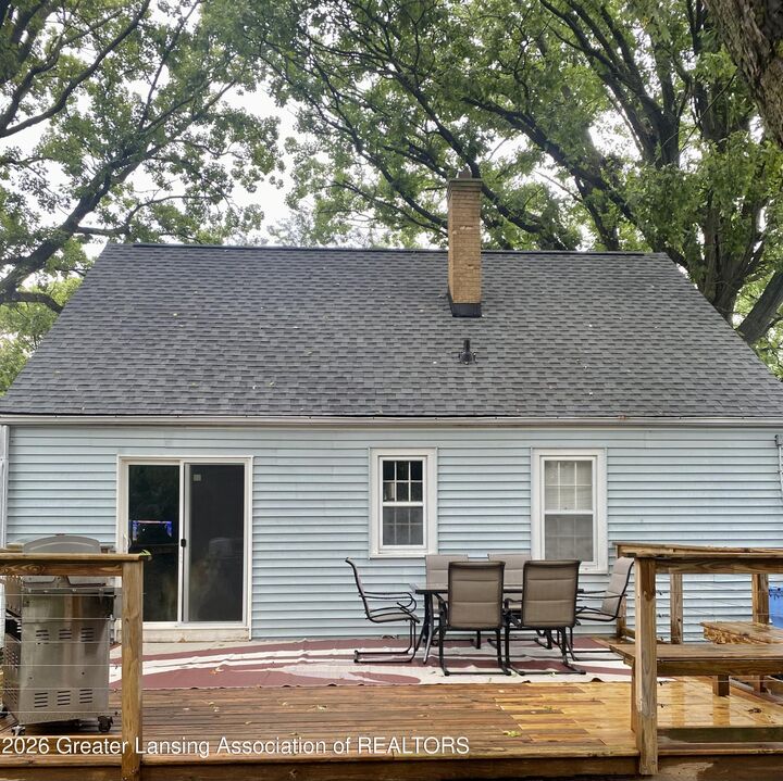 Property Photo:  1415 Poxson Avenue  MI 48910 