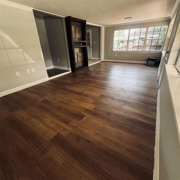 Property Photo:  5813 Cochran Street  TX 77009 