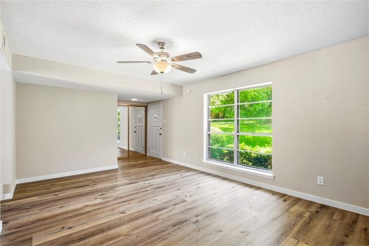 Property Photo:  286 Westview Terrace  TX 76013 