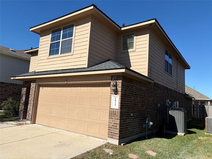Property Photo: 16527 Silla Ridge Court TX 77049