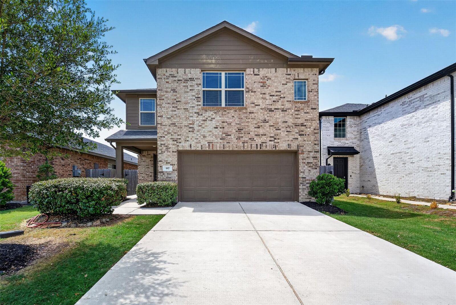 Property Photo:  187 Lucky Manor Lane  TX 77571 