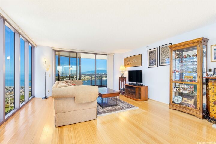 Property Photo:  425 South Street 2701  HI 96813 