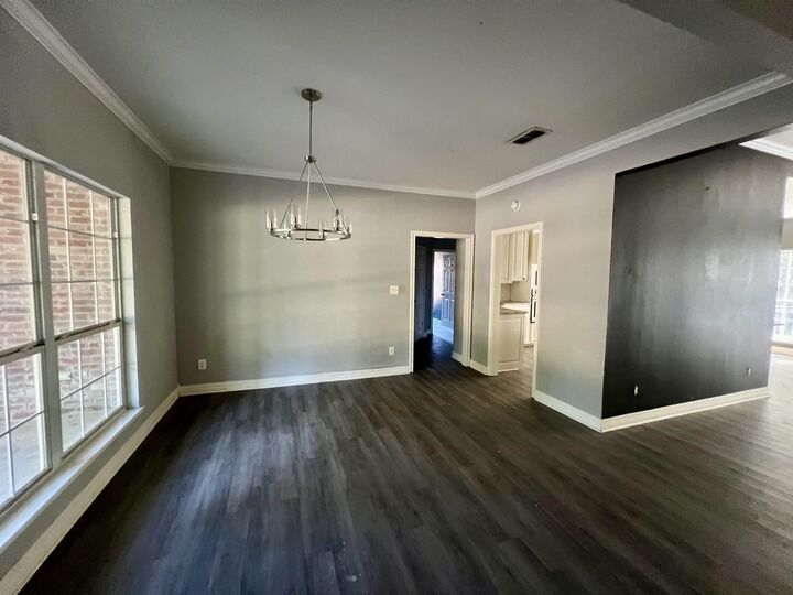 Property Photo: 2906 Houston St TX 75662