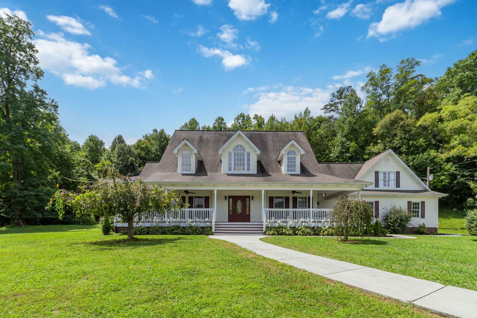 Property Photo:  143 Valley Drive  KY 40943 