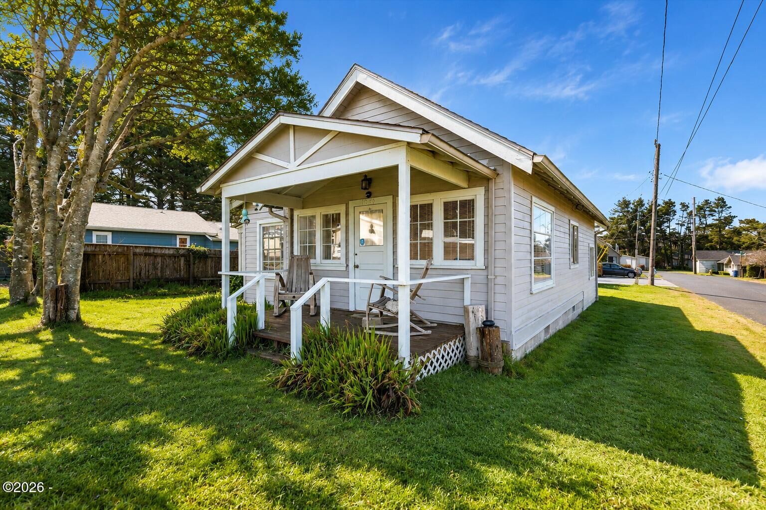 Property Photo: 1514 NE 11th St Street OR 97367