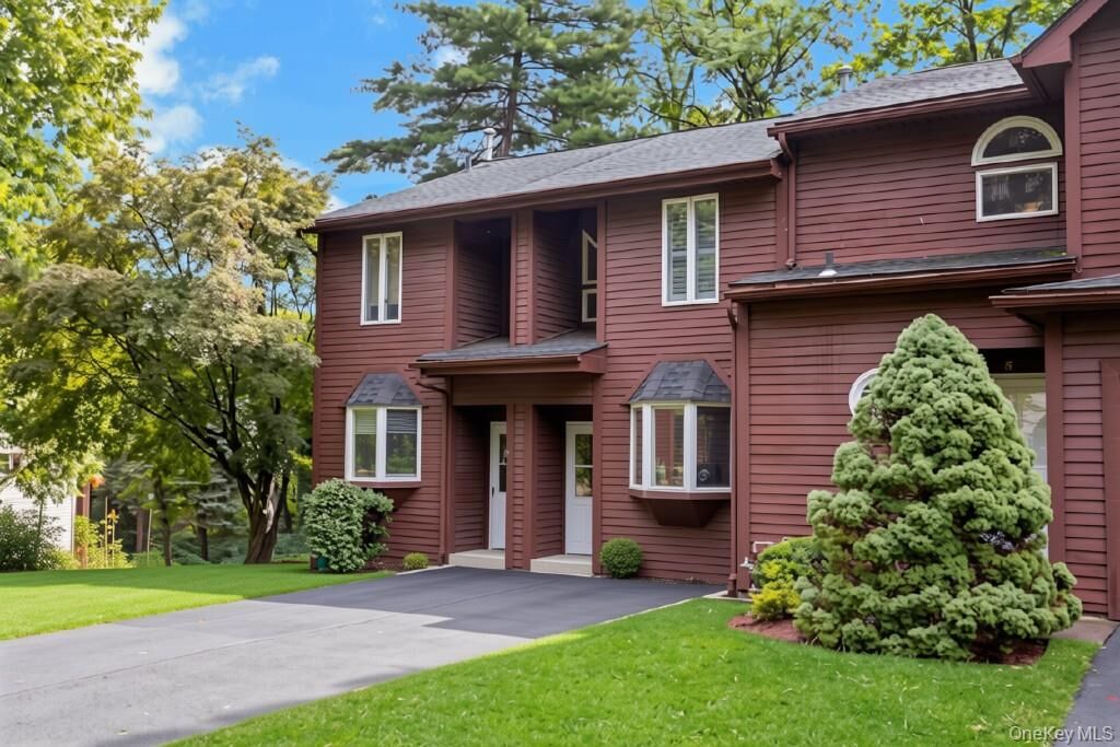 Property Photo: 3 Davids Lane NY 10562