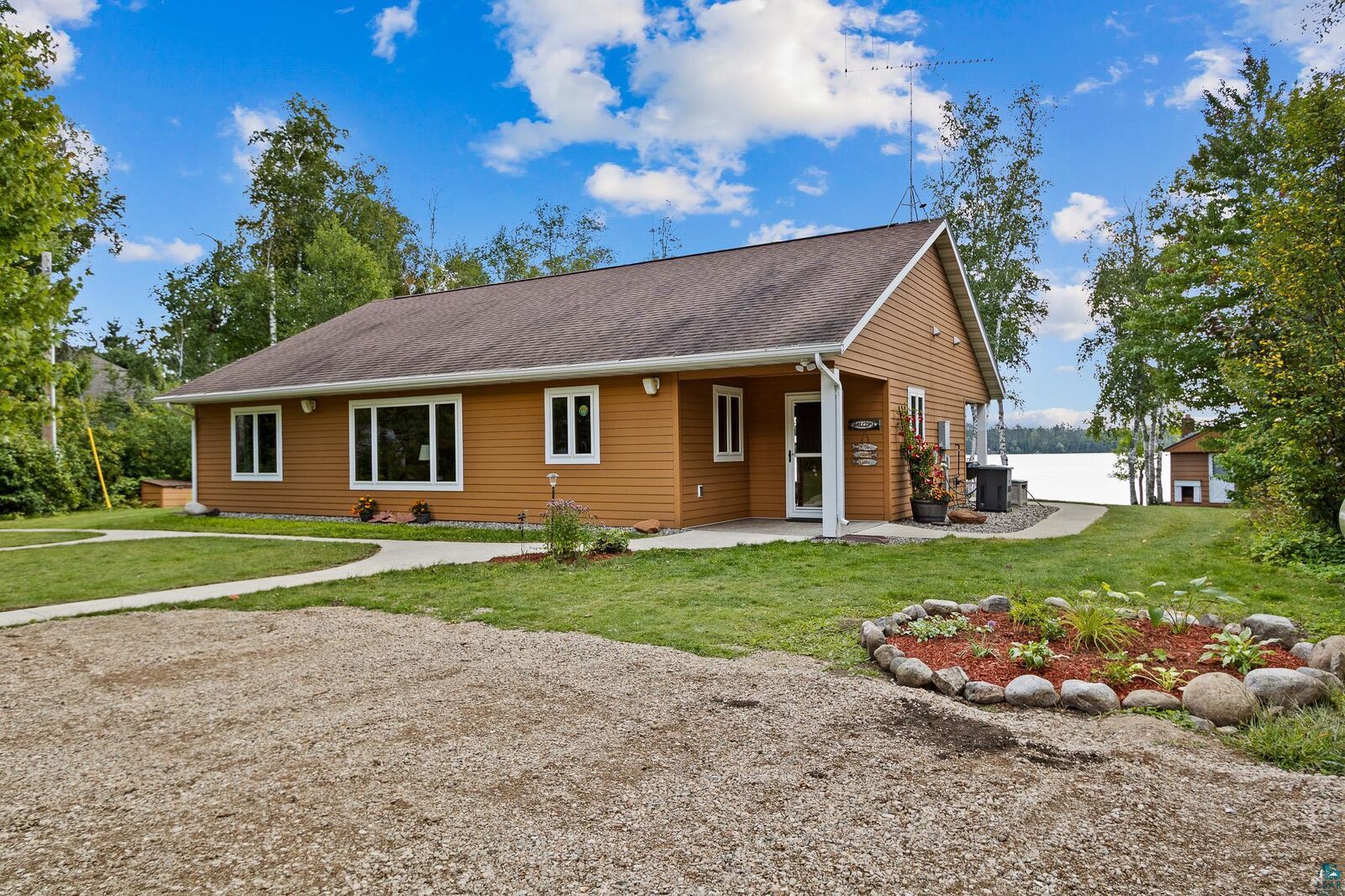 Property Photo: 7856 Lake Fourteen Rd MN 55710