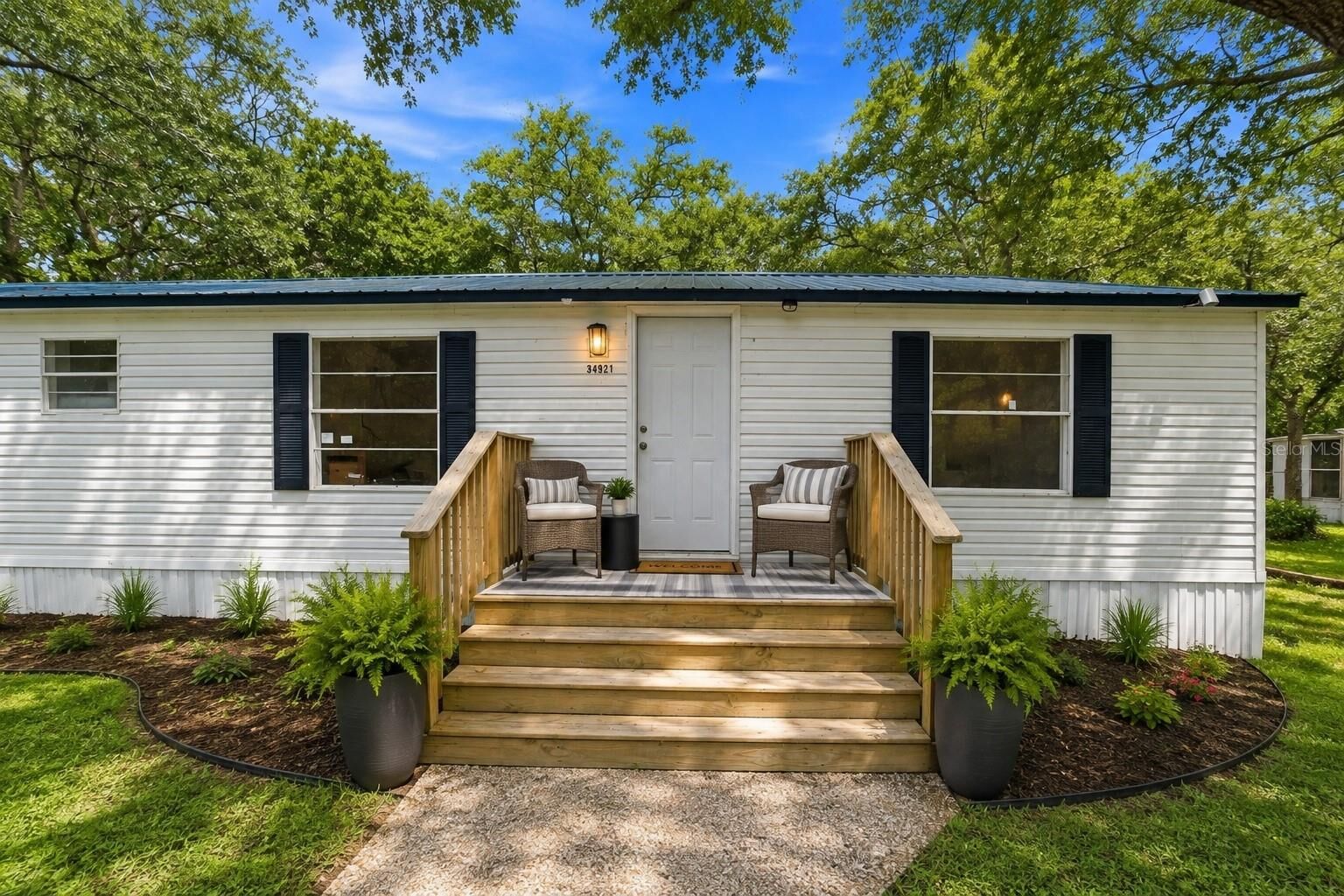 Property Photo:  34921 Emily Drive  FL 33523 