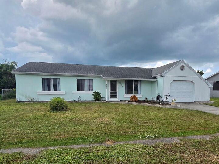 Property Photo: 8267 Alam Avenue FL 34287