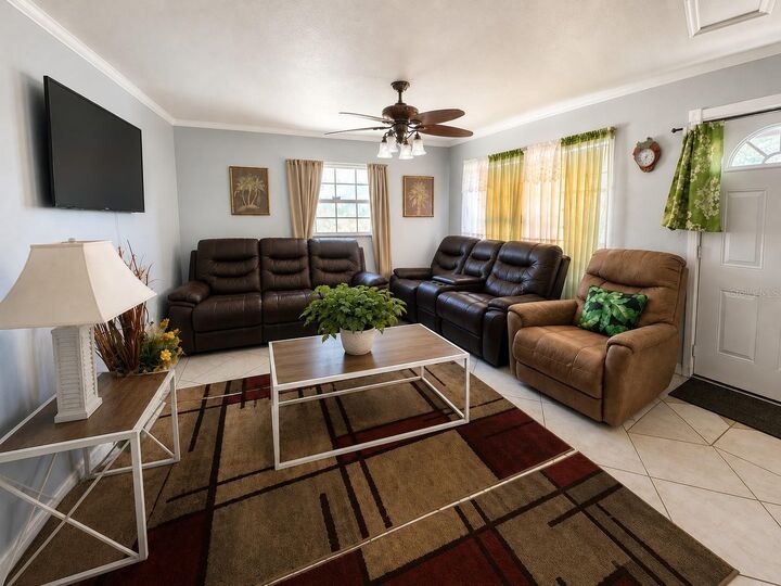 Property Photo:  605 Carver Drive  FL 33853 