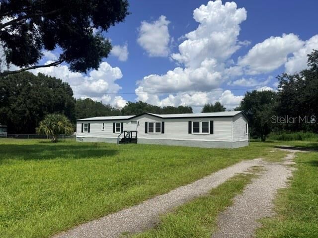 Property Photo: 5118 Bennett Drive FL 33810