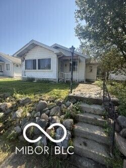 Property Photo: 221 S 6th Avenue IN 46107