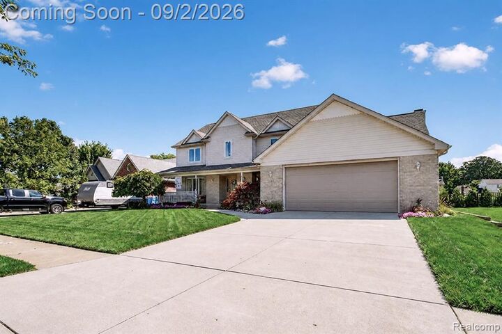 Property Photo:  1542 N John Daly Road  MI 48127 4904 