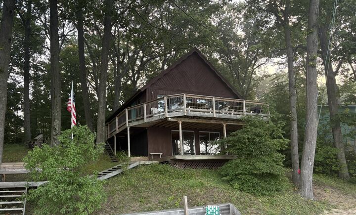 Property Photo:  593 N 72nd Avenue  MI 49420 