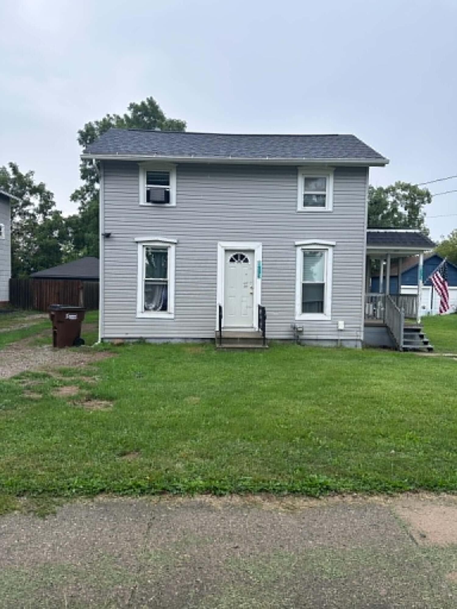 Property Photo:  813 Backus Street  MI 49202 