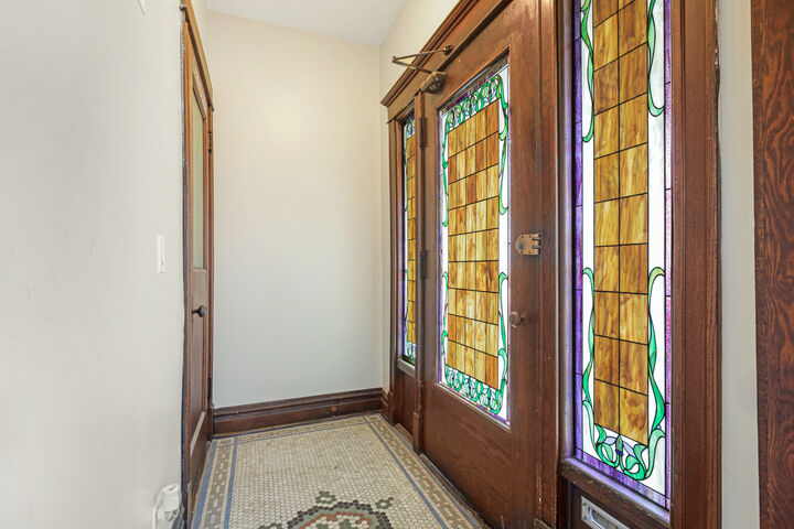 Property Photo:  3112 N Davlin Court B  IL 60618 
