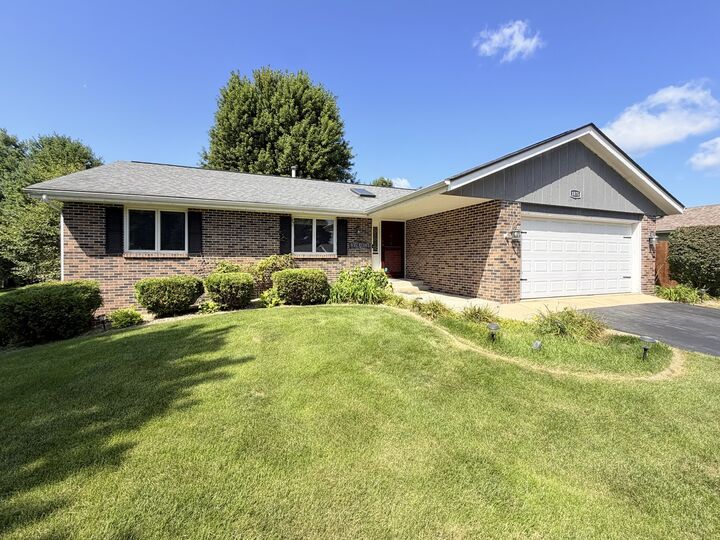 Property Photo: 1875 S Trainer Road IL 61108
