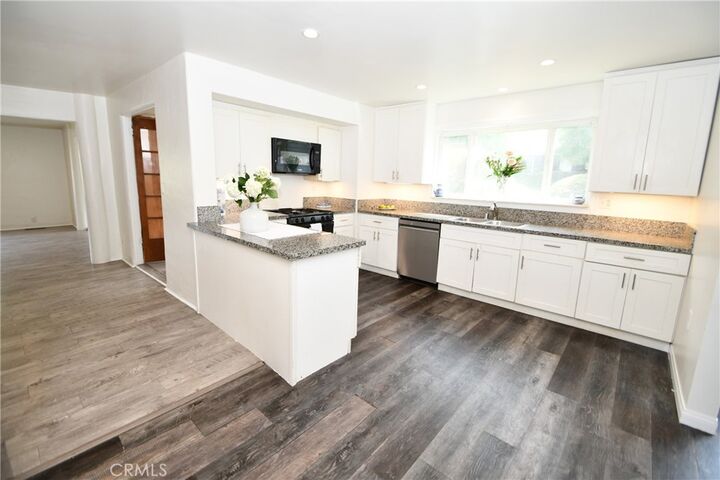 Property Photo:  24263 Los Codona  CA 90505 