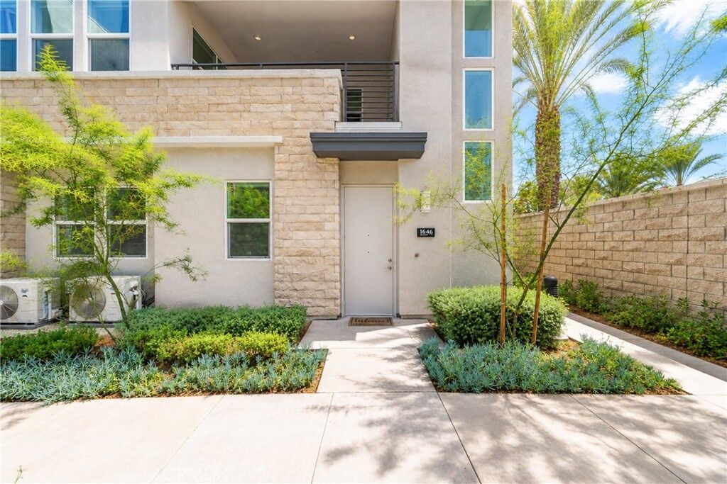 Property Photo: 1646 S Urbana CA 92805