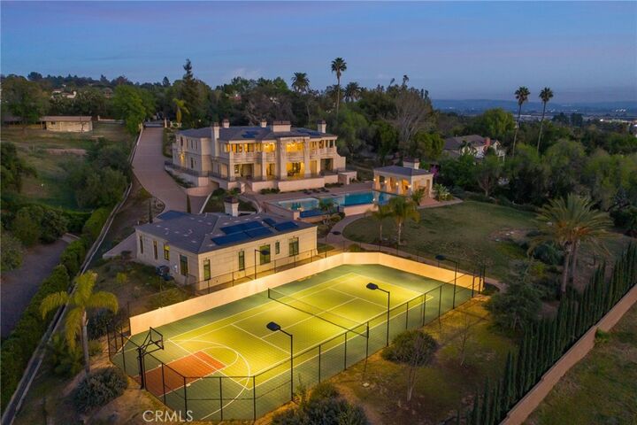 Property Photo: 165 Circle CA 91008