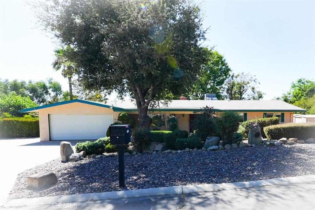 Property Photo:  10222 Cherry Croft Dr.  CA 92399 