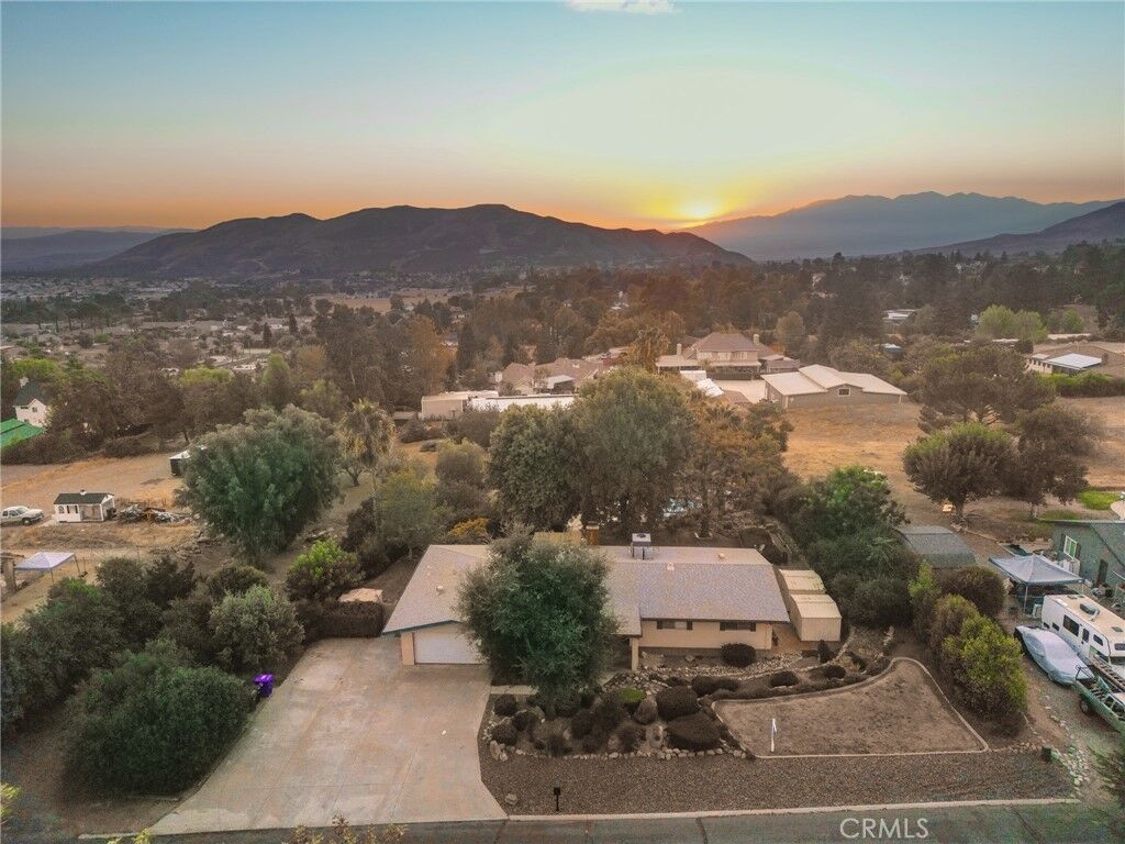 Property Photo:  10222 Cherry Croft Dr.  CA 92399 