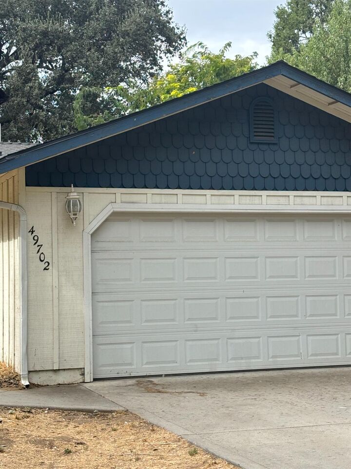 Property Photo:  49702 Pierce Drive  CA 93644 