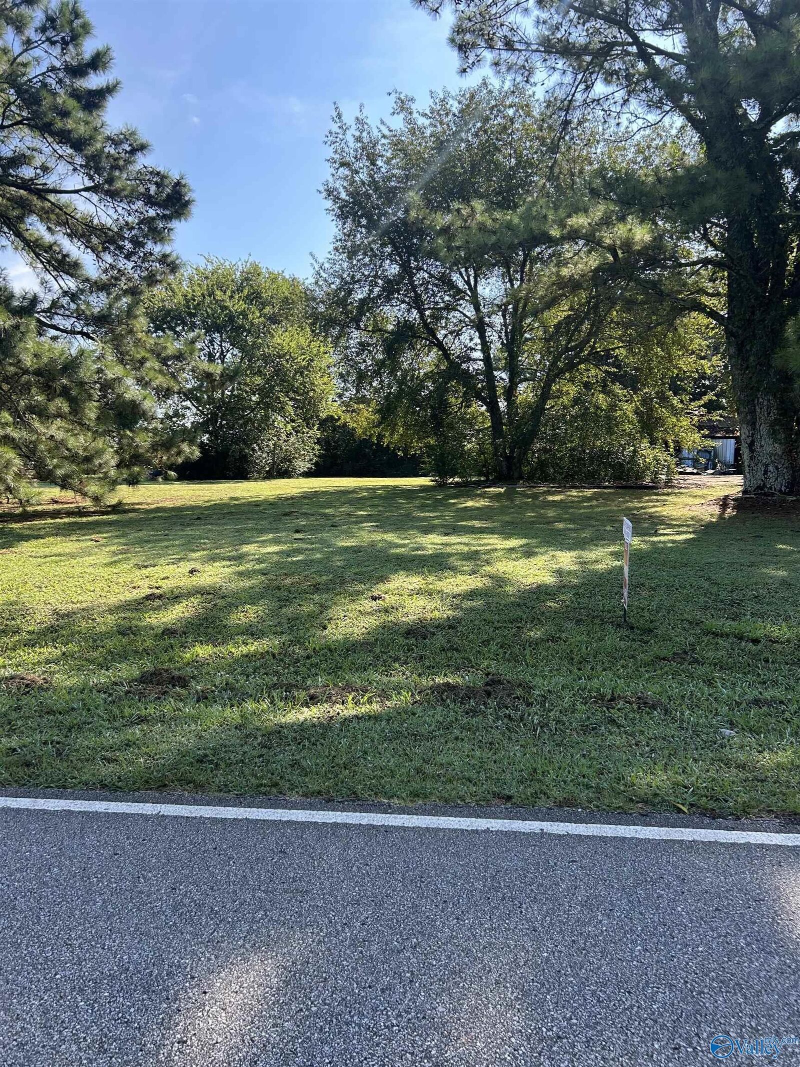 Property Photo:  561 Walnut Grove Road  AL 35761 