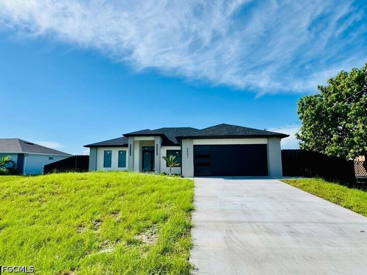Property Photo: 2507 39th Street SW FL 33976