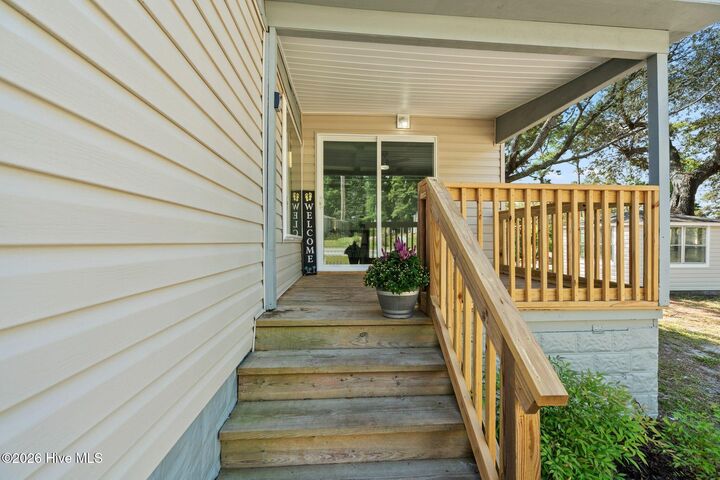 Property Photo:  2305 N Bluebeard Trail SW  NC 28462 