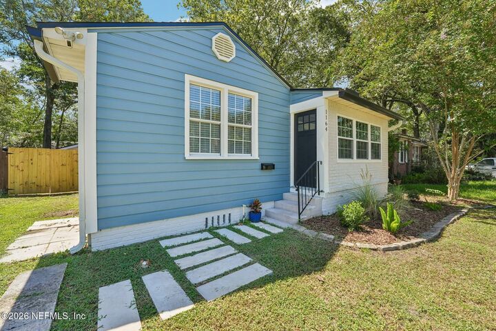 Property Photo:  1164 Day Avenue  FL 32205 