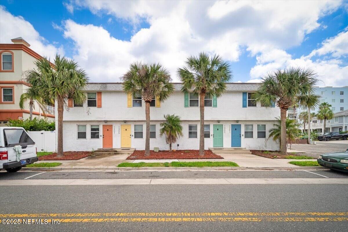Property Photo:  1305 2nd Street N  FL 32250 