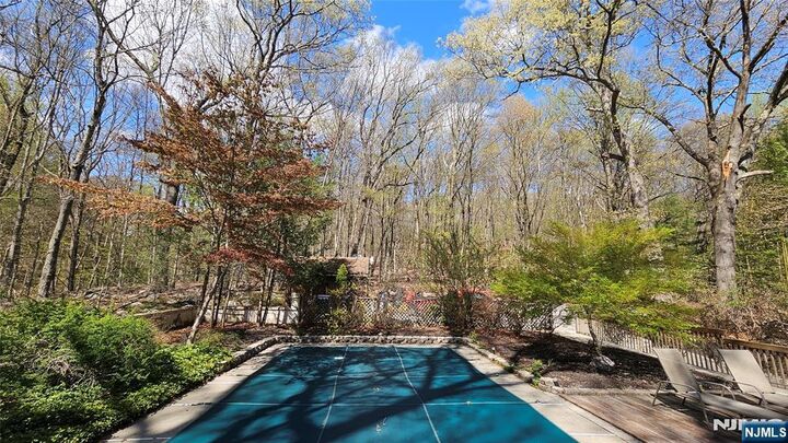 Property Photo:  540 Paterson Hamburg Turnpike  NJ 07480 