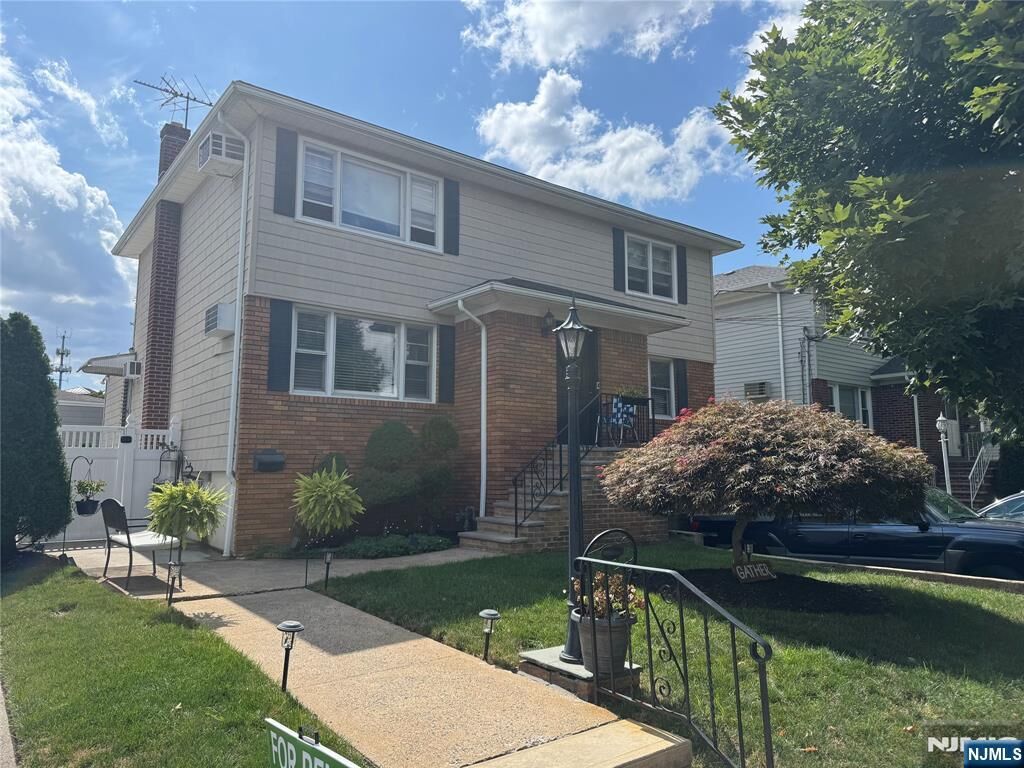 Property Photo:  364 New York Avenue B  NJ 07071 
