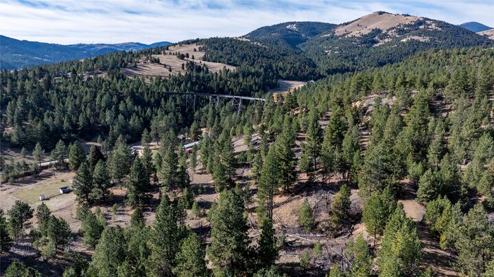 Property Photo:  87 Meadowlark Trail  MT 59638 