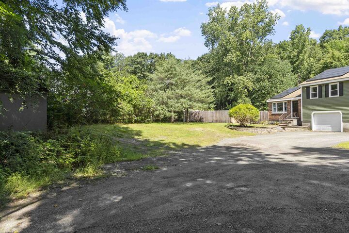 Property Photo: 34 Hemlock Circle NH 03873