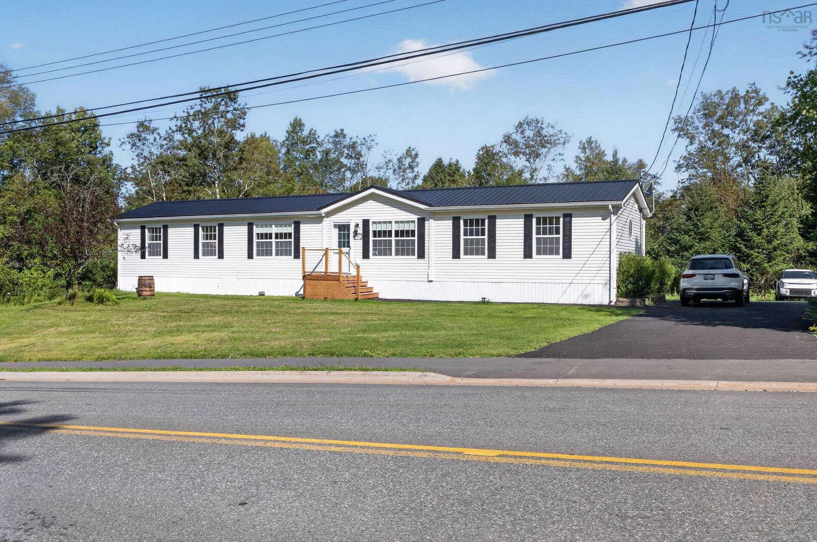 Property Photo:  507 College Rd Road  NS B2N 2R1 