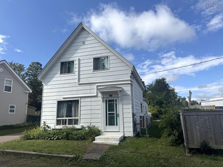 Property Photo: 49 Chapel Street NS B0M 1S0