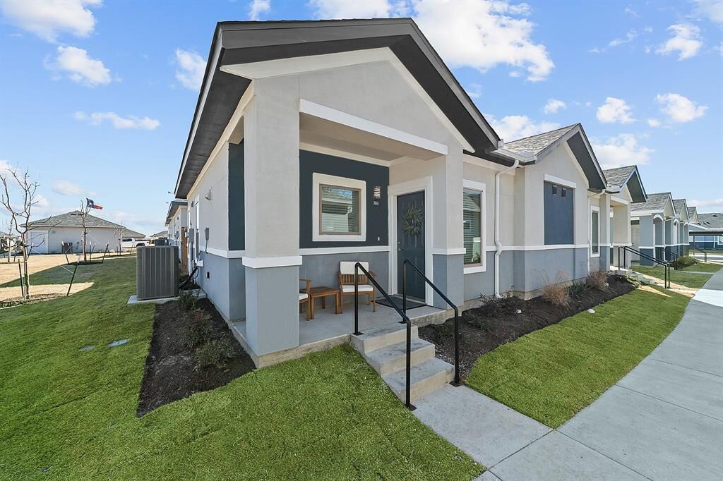 Property Photo:  1516 Hello  TX 75071 