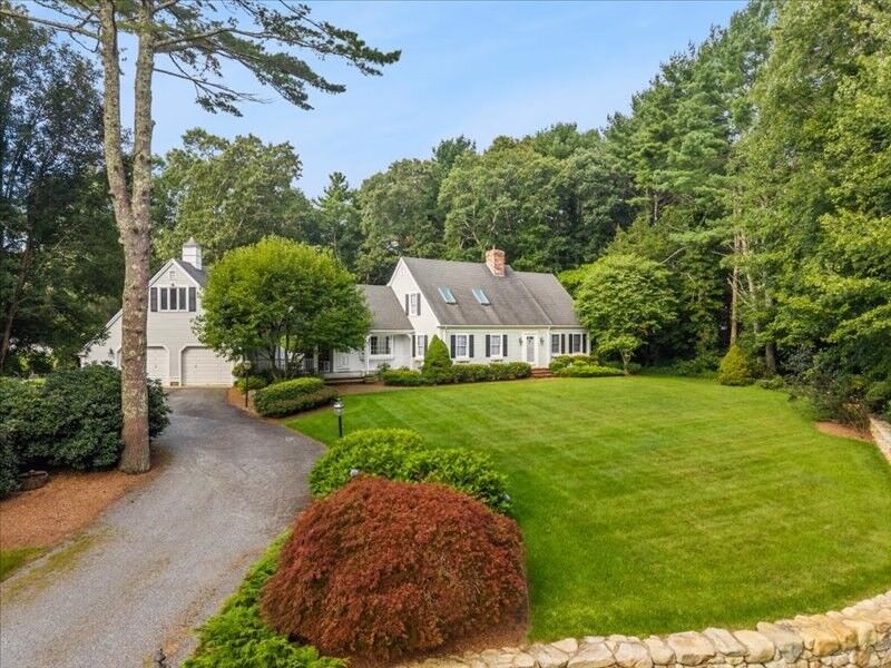 Property Photo:  14 Red Maple Run  MA 02747 